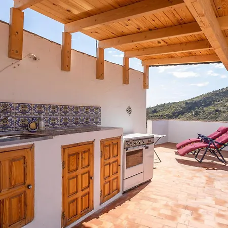 Zarzamora De Holiday home *